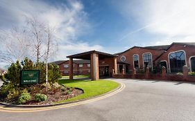 Burntwood Court Hotel 5*